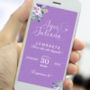 lembrete de casamento lilás com flores delicadas exibido no celular