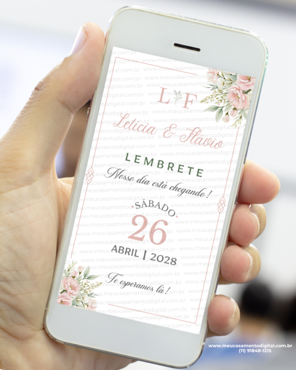 lembrete digital para casamento rosé com flores suaves exibido no celular.