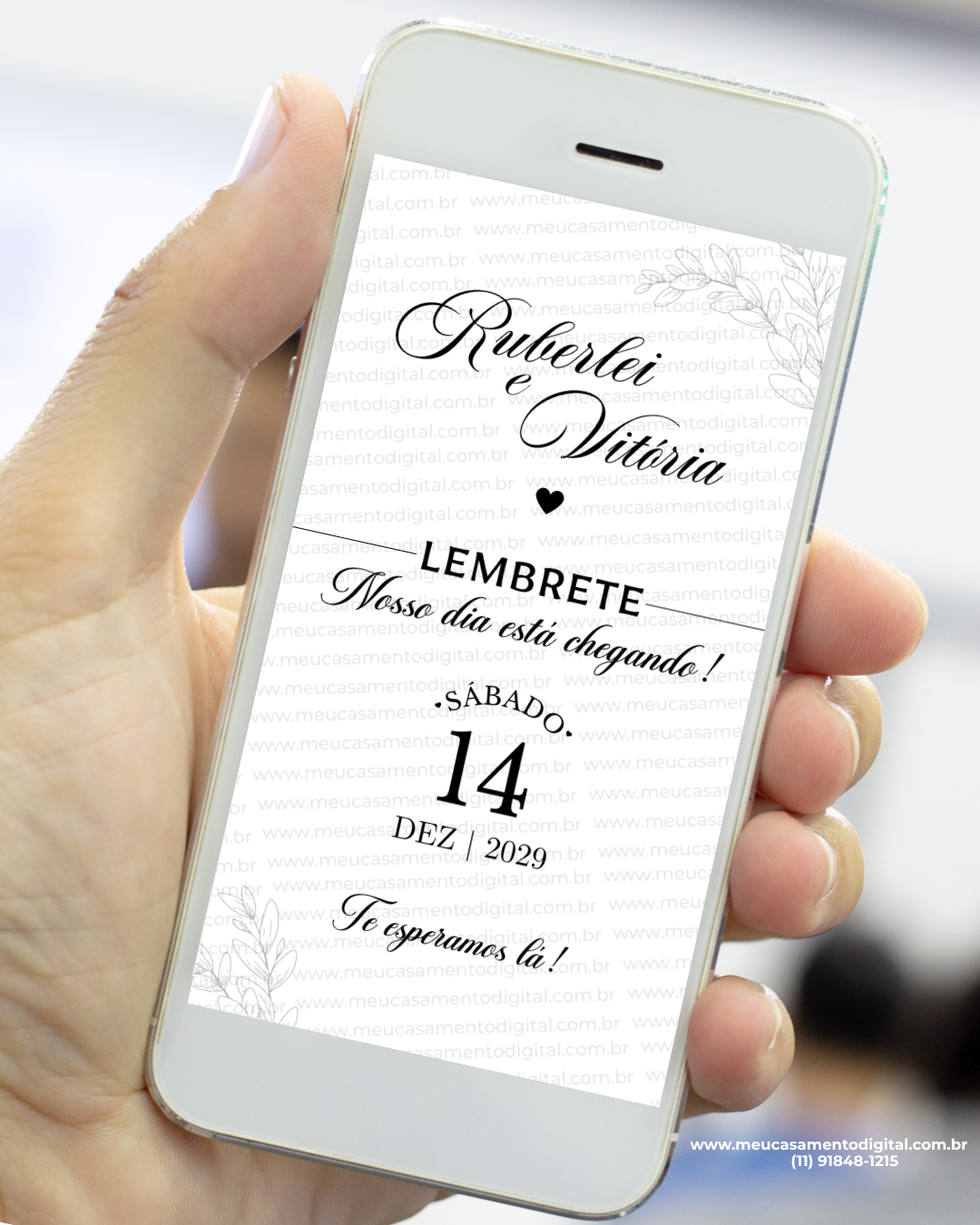 Lembrete digital de casamento preto minimalista exibido no celular.