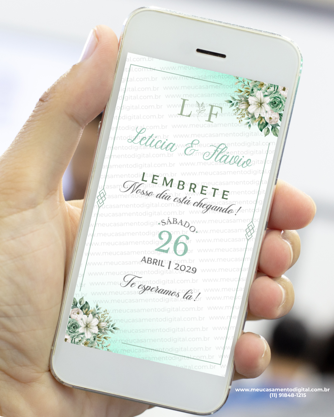 lembrete digital verde menta para casamento com flores delicadas e design elegante.