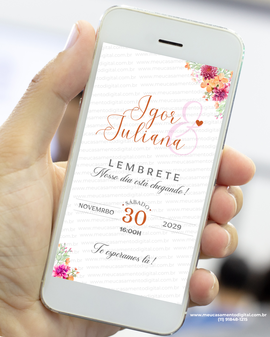 lembrete para casamento rosa e laranja com flores delicadas e estilo elegante.