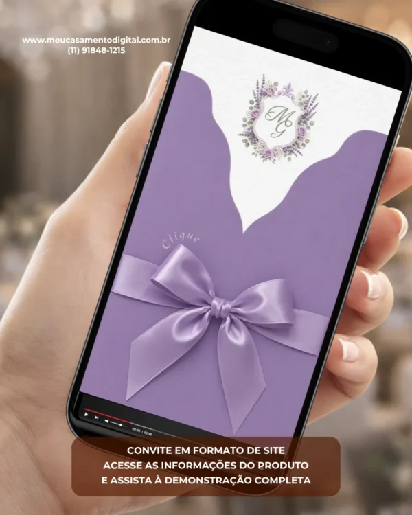 Convite de casamento lilás digital com envelope em tom de lilás, laço delicado e detalhes florais elegantes, exibido na tela de um celular.