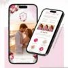 Convite de casamento rosa fúcsia página interna em formato digital, exibido em celular, com flores em tons de rosa e envelope elegante.